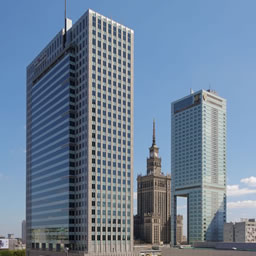 Rascacielos en el centro de Varsovia